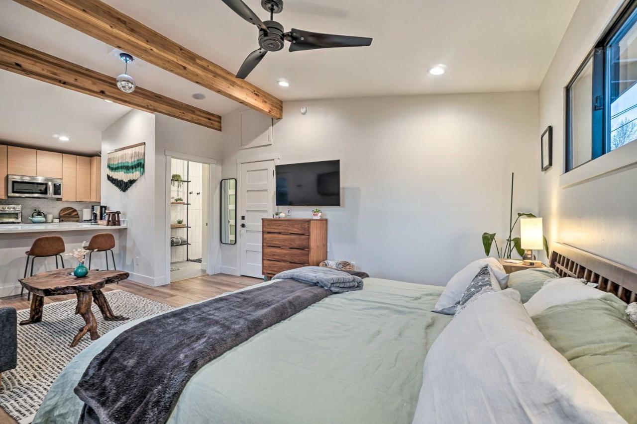 Cozy Flagstaff Studio With Patio - Near Dtwn! Экстерьер фото