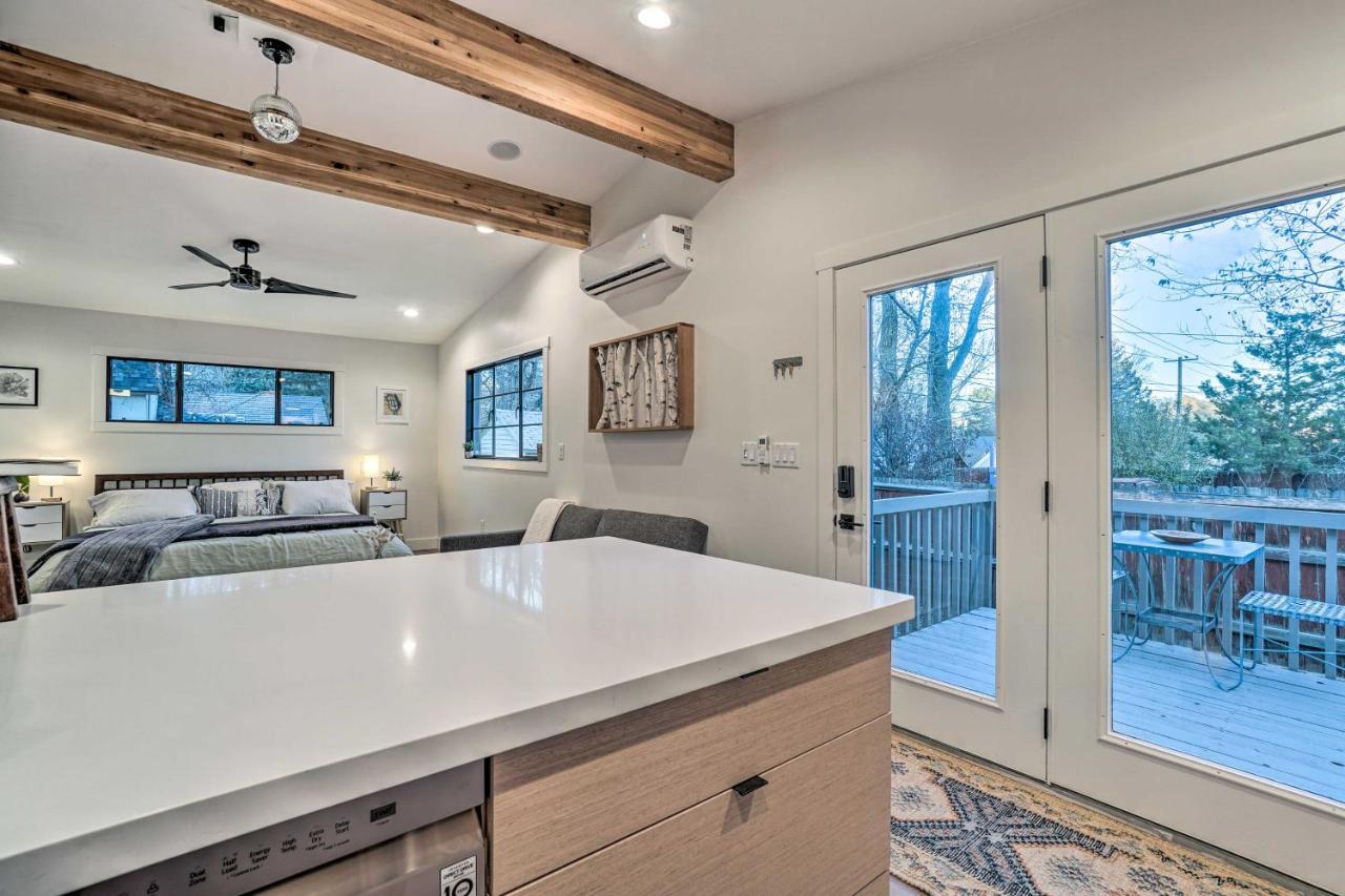Cozy Flagstaff Studio With Patio - Near Dtwn! Экстерьер фото